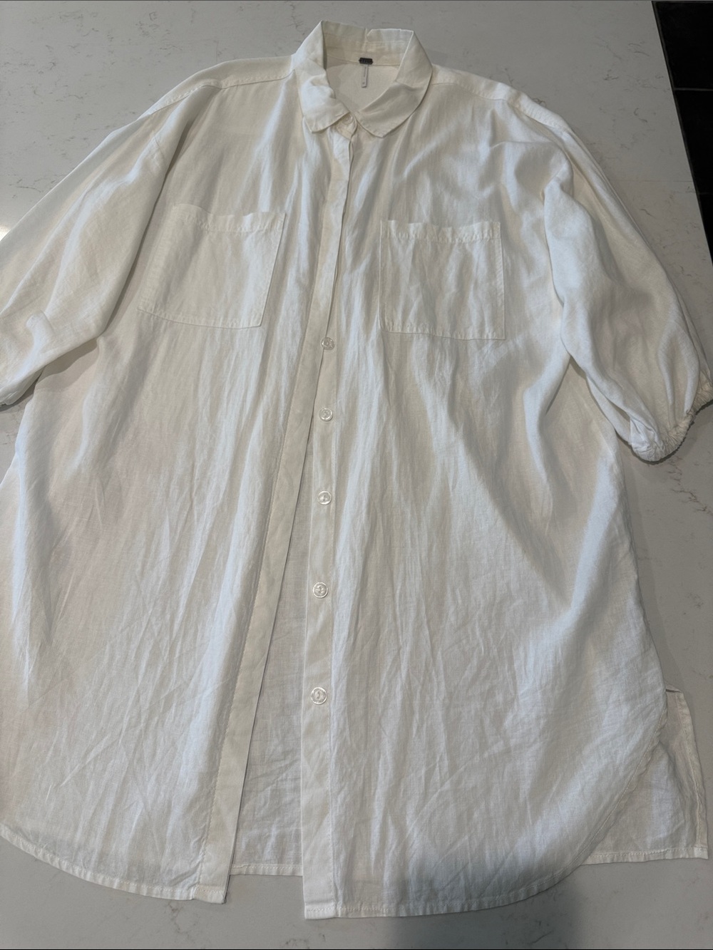 Relaxed White Short-Sleeve Button-Down Shirt